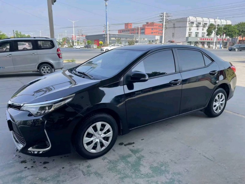 保定18年丰田雷凌3