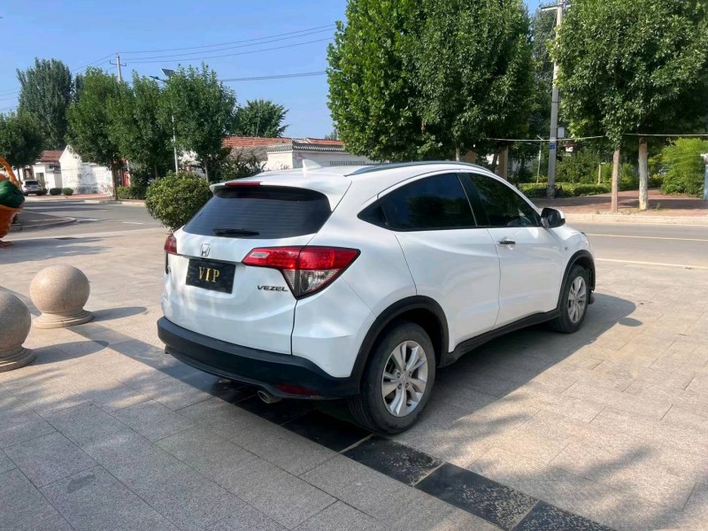 济南20年本田缤智8