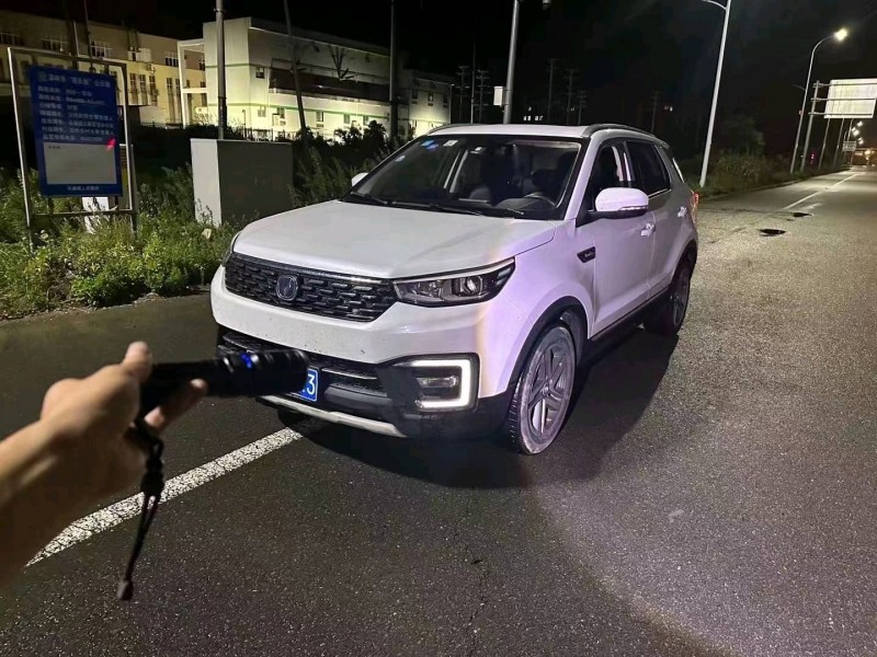 嘉興19年長安汽車CS553