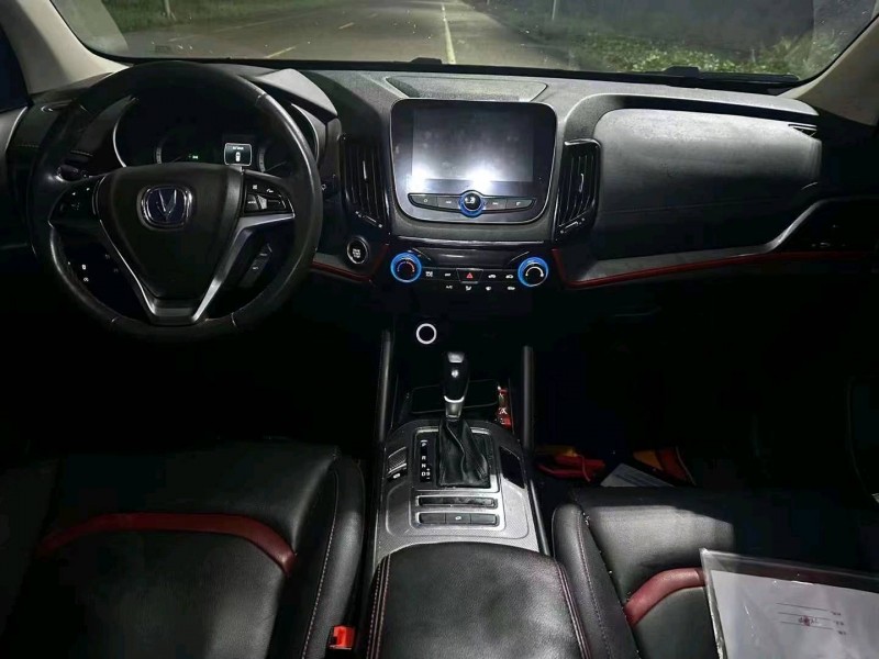 嘉興19年長安汽車CS556