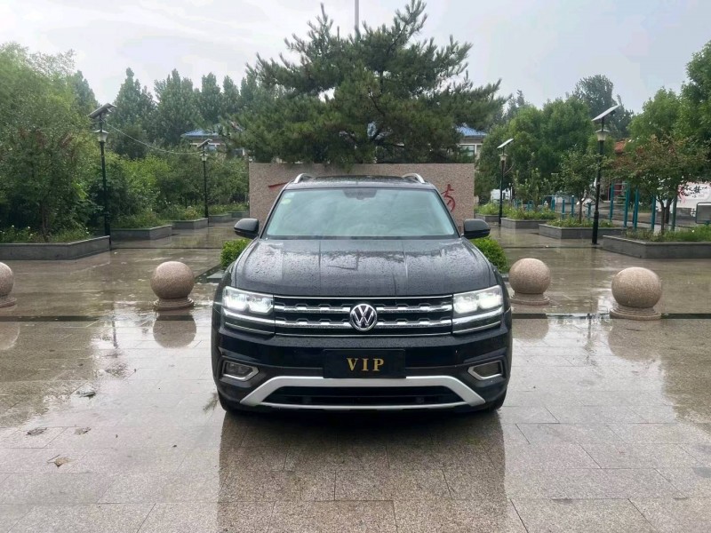 济南18年大众途昂1