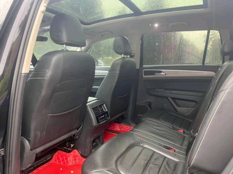 济南18年大众途昂6