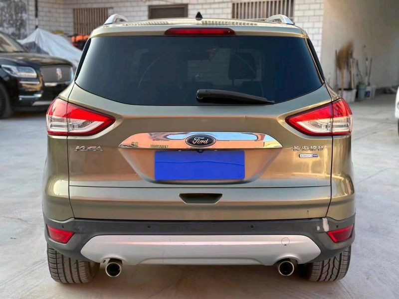 济宁14年福特翼虎9