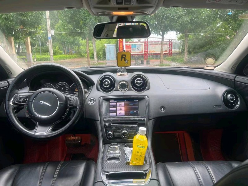 济南14年捷豹XJ5