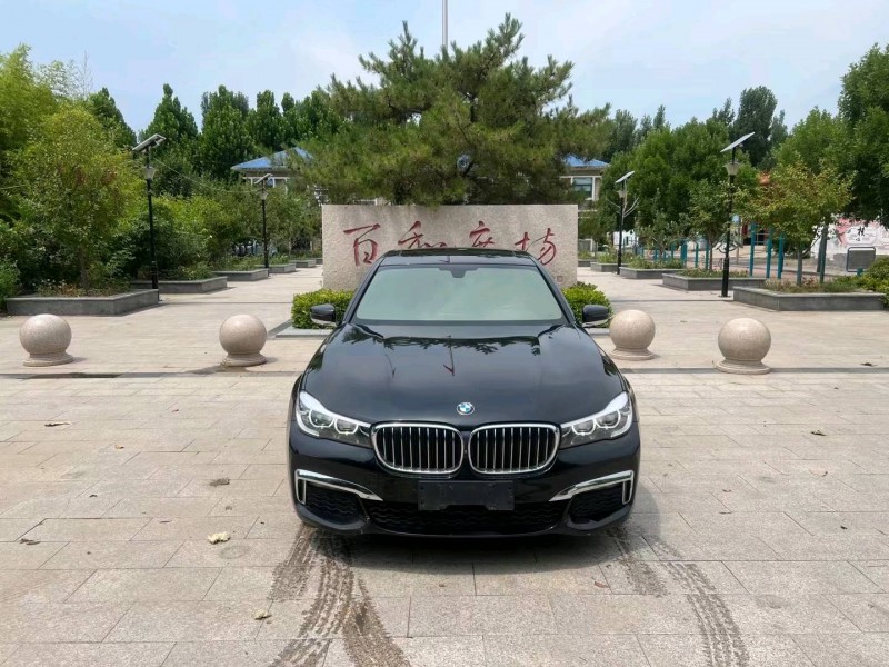 济南18年宝马7系1