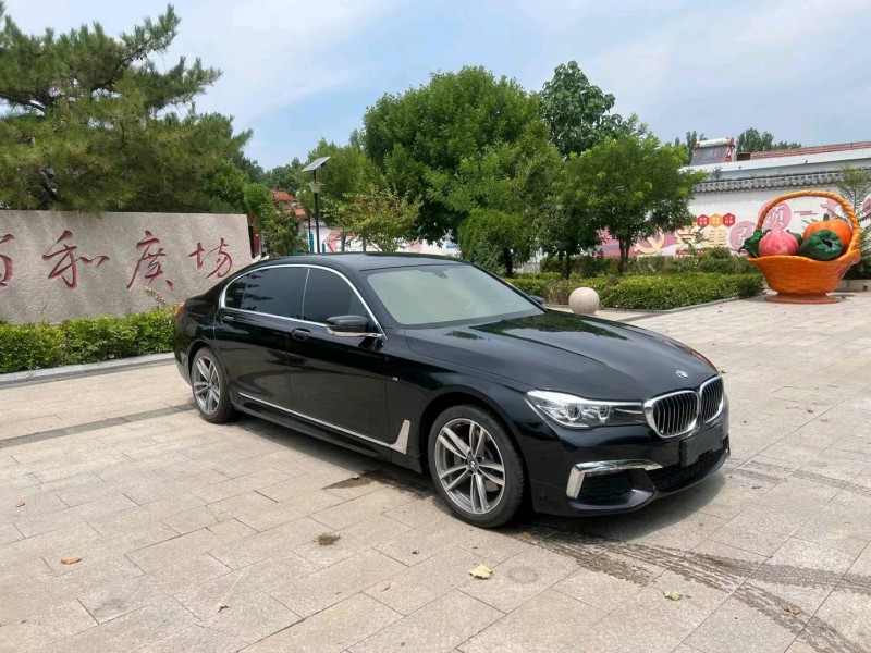 济南18年宝马7系3