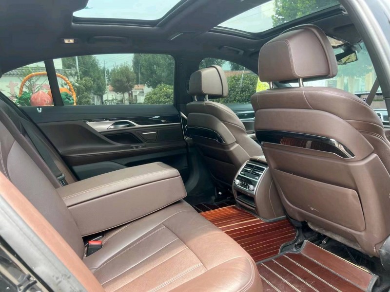 济南18年宝马7系6