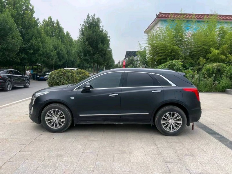 济南16年凯迪拉克XT57
