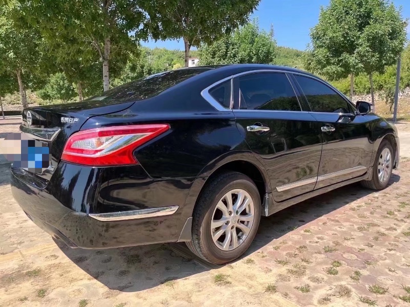 枣庄14年日产天籁5