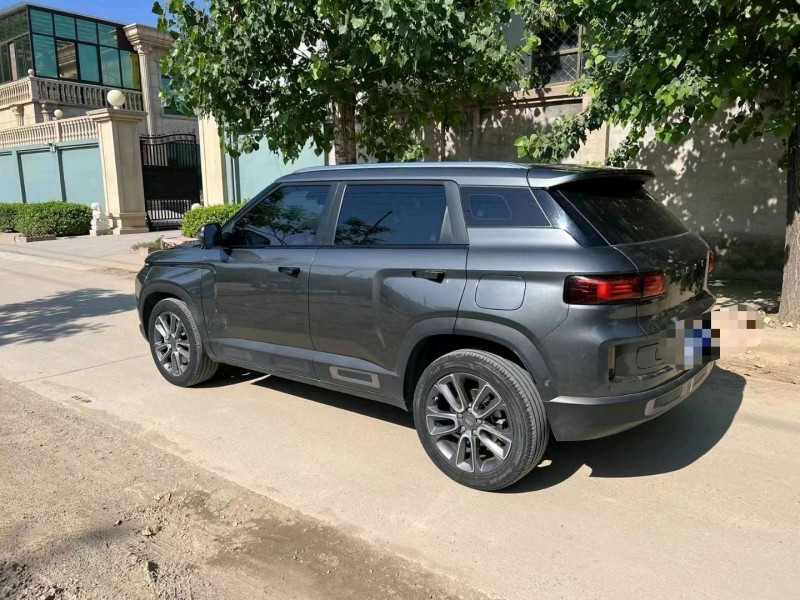 保定20年吉利icon7