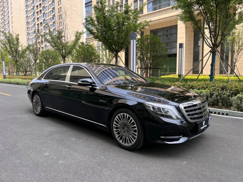 枣庄17年奔驰迈巴赫S级3