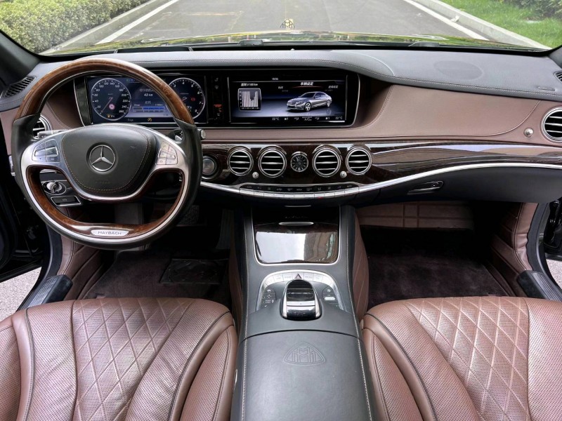 枣庄17年奔驰迈巴赫S级8