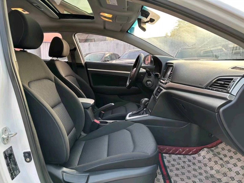 济宁16年现代领动4