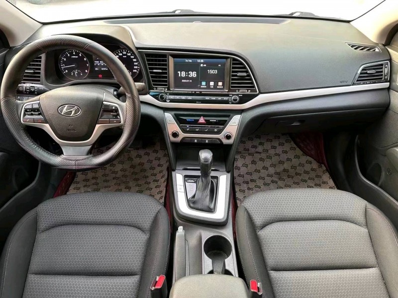 济宁16年现代领动5