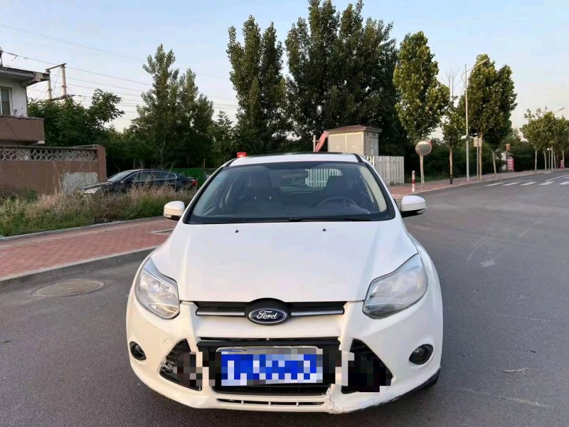 淄博14年福特福克斯1