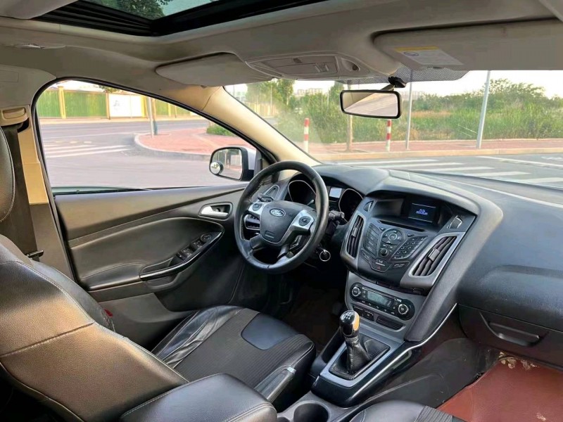 淄博14年福特福克斯5