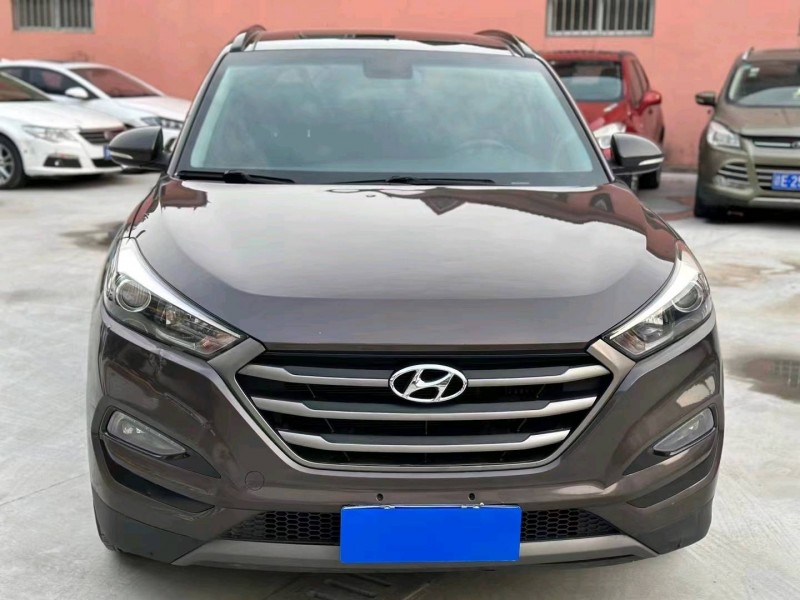 济宁16年现代途胜1