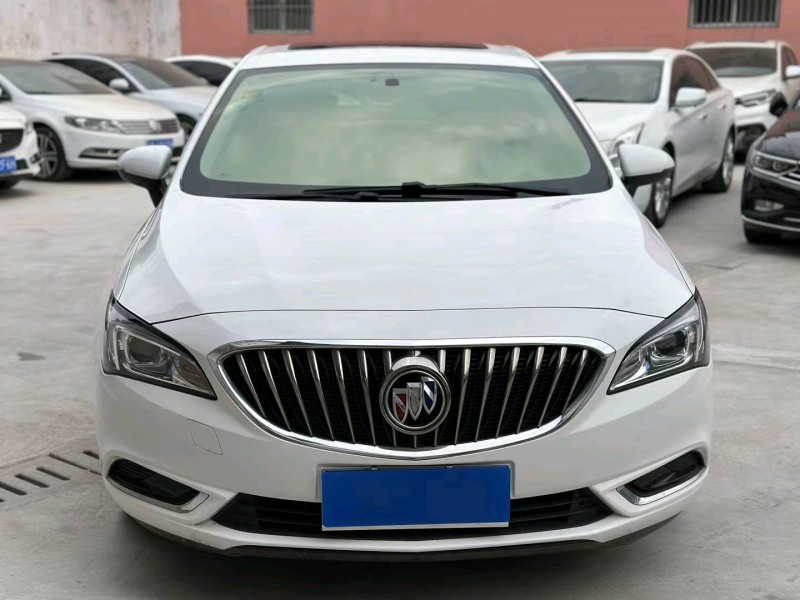 济宁17年别克威朗1