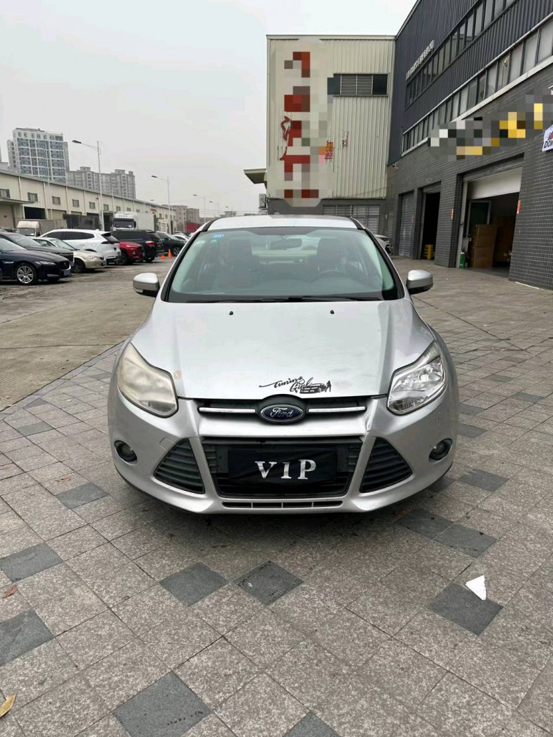 深圳14年福特福克斯1