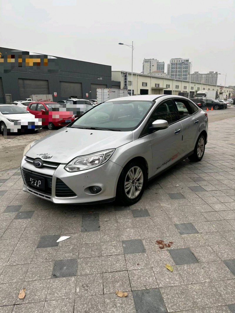 深圳14年福特福克斯3