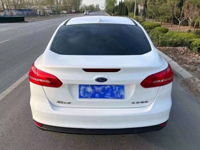 淄博16年福特福克斯9