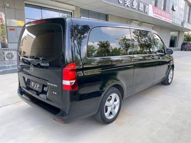 枣庄18年奔驰威霆8