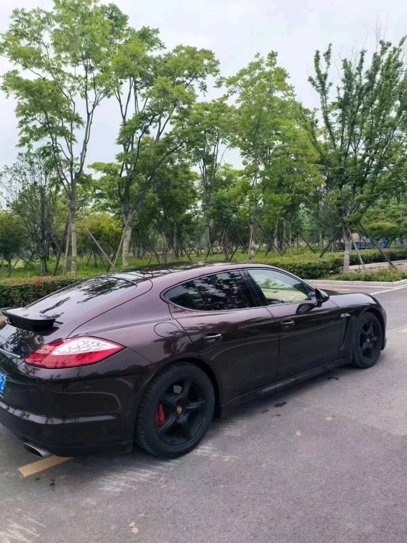 宜昌12年保时捷帕拉梅拉4