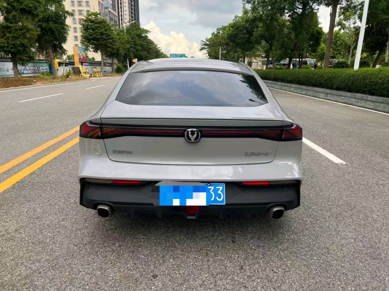 珠海22年長安汽車UNI-V6