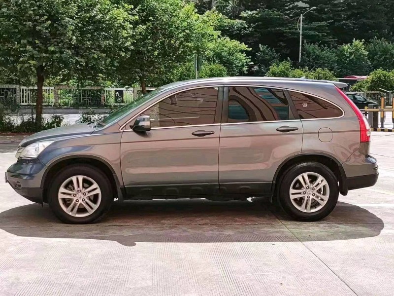 珠海10年本田CRV3