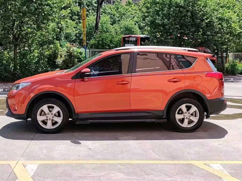 江門13年豐田RAV43