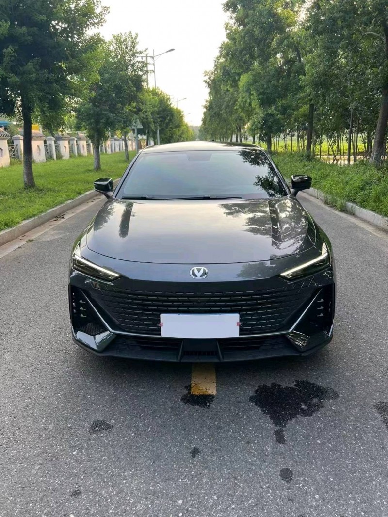 宿遷23年長安汽車UNI-V1