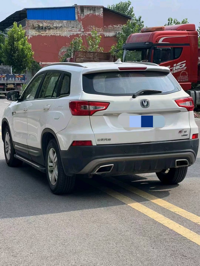 蚌埠16年長安汽車CS754