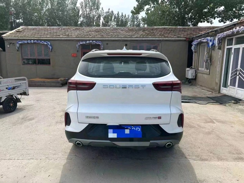 天津23年東南汽車DX82