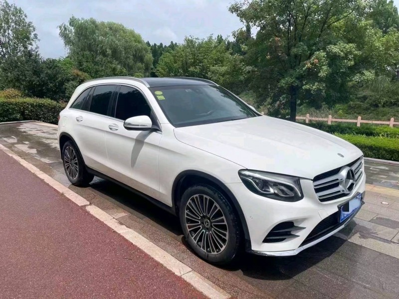 枣庄19年奔驰GLC6