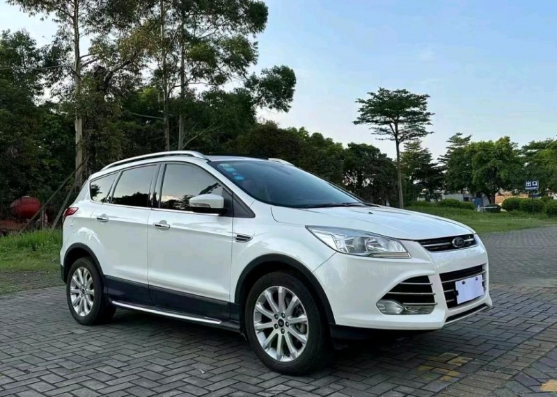 邢台13年福特翼虎3