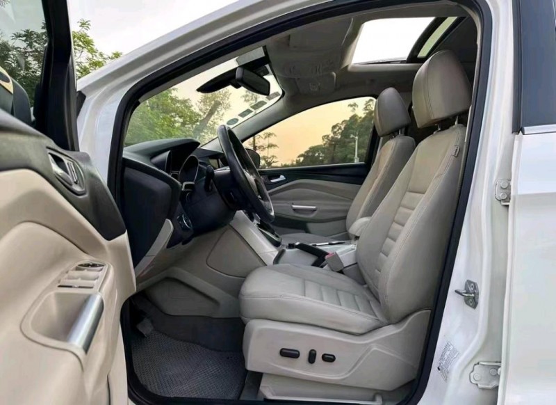 邢台13年福特翼虎6