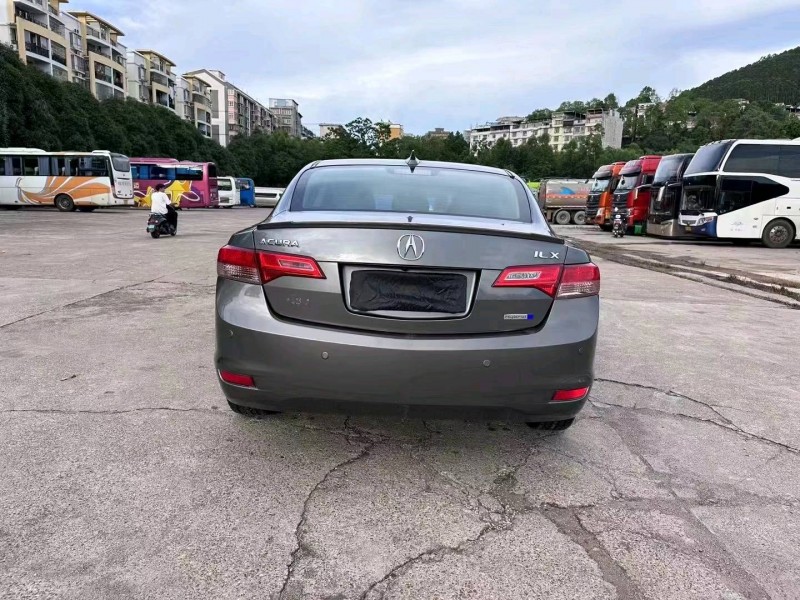 南寧15年謳歌ILX9