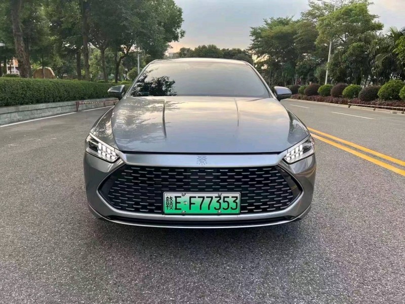 汕頭22年比亞迪秦1