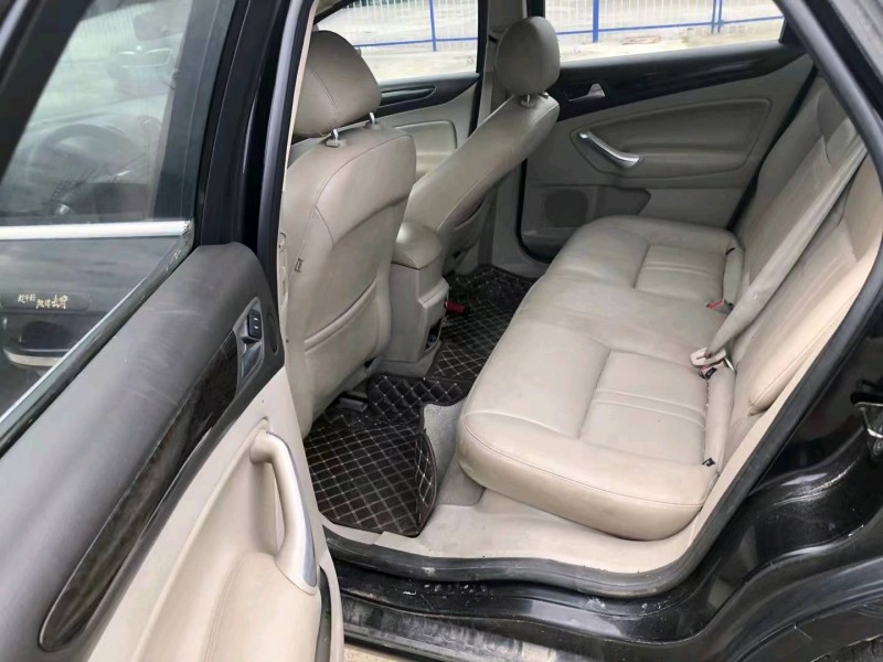 珠海13年福特蒙迪欧-致胜4