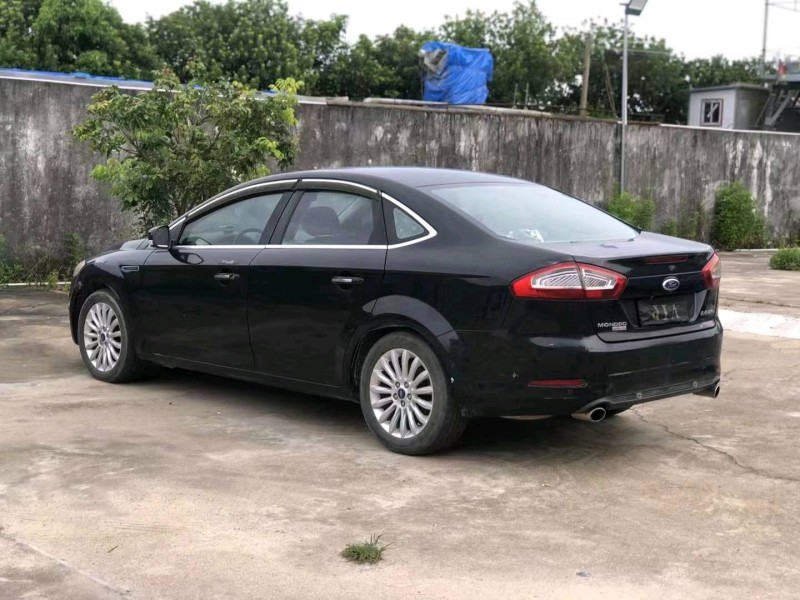 珠海13年福特蒙迪欧-致胜7