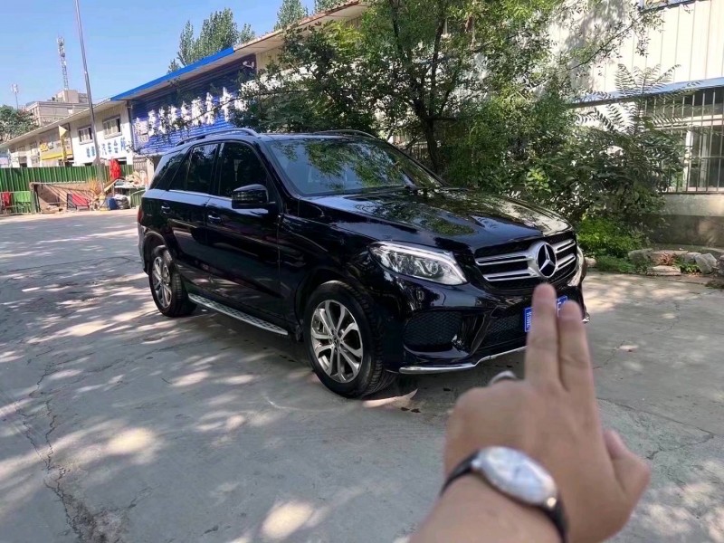 枣庄17年奔驰GLE5