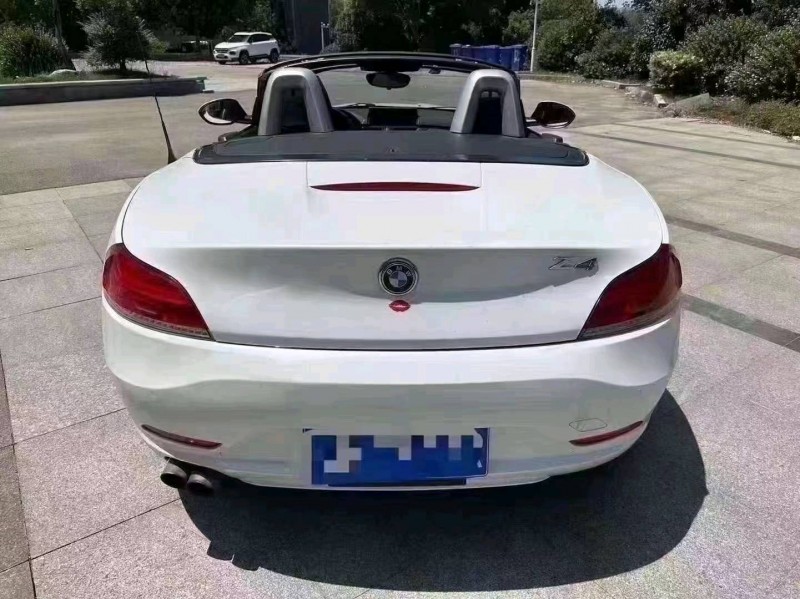 济宁12年宝马Z47