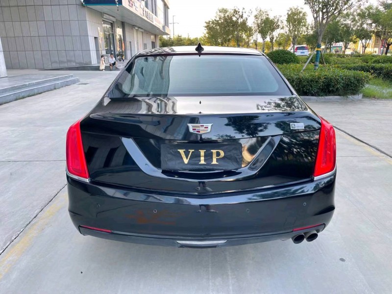 济宁17年凯迪拉克CT69