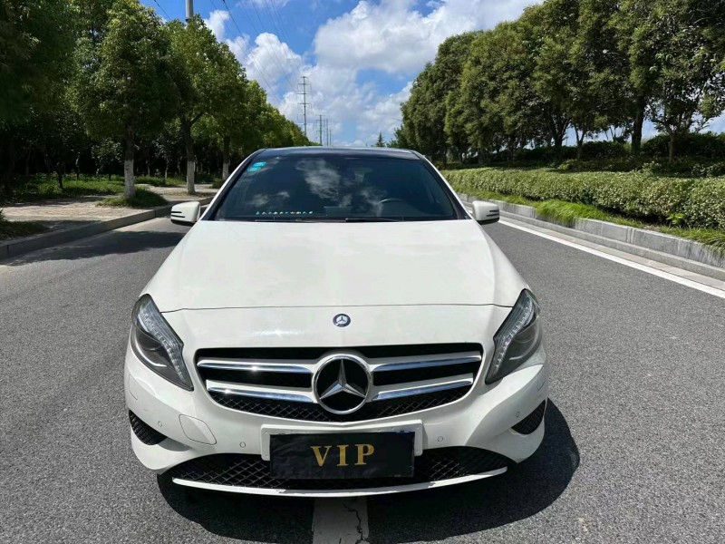 盐城15年奔驰A1