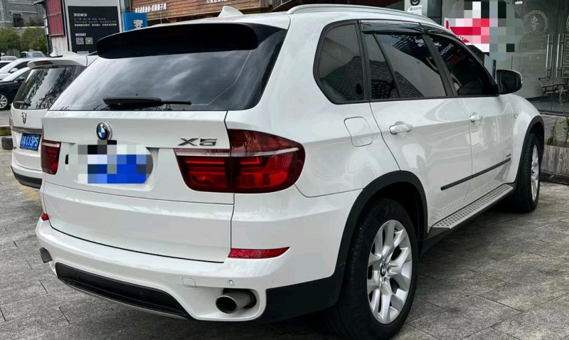 重庆13年宝马X56