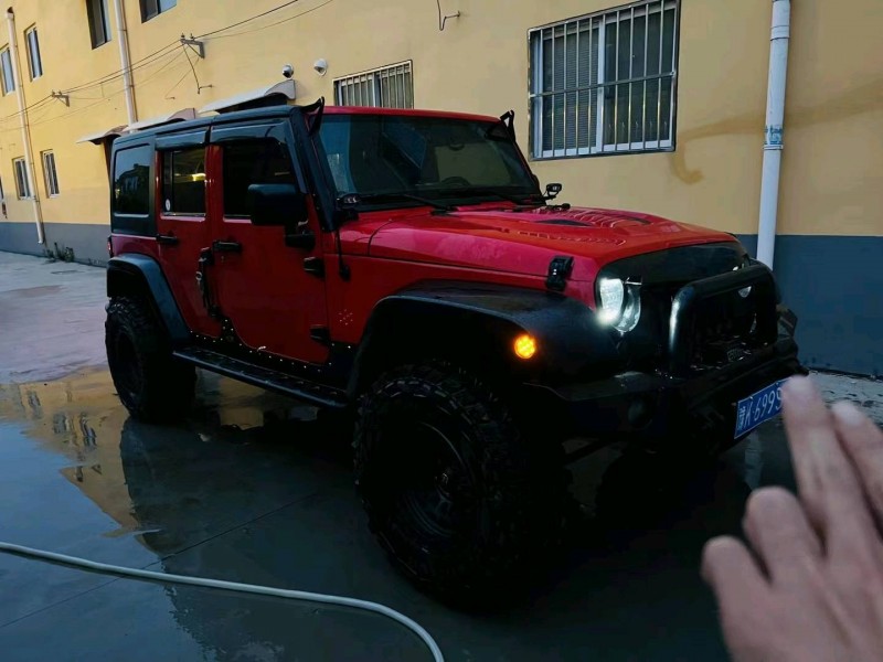 鄭州15年Jeep牧馬人2
