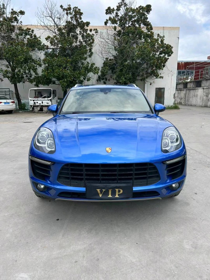 宿迁16年保时捷Macan1