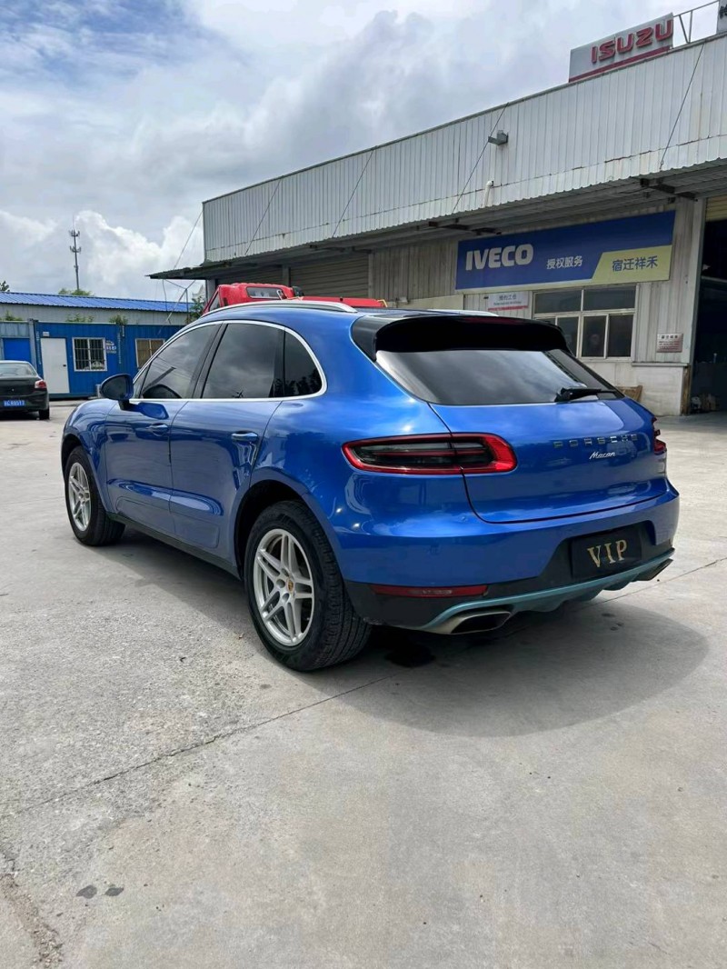 宿迁16年保时捷Macan7