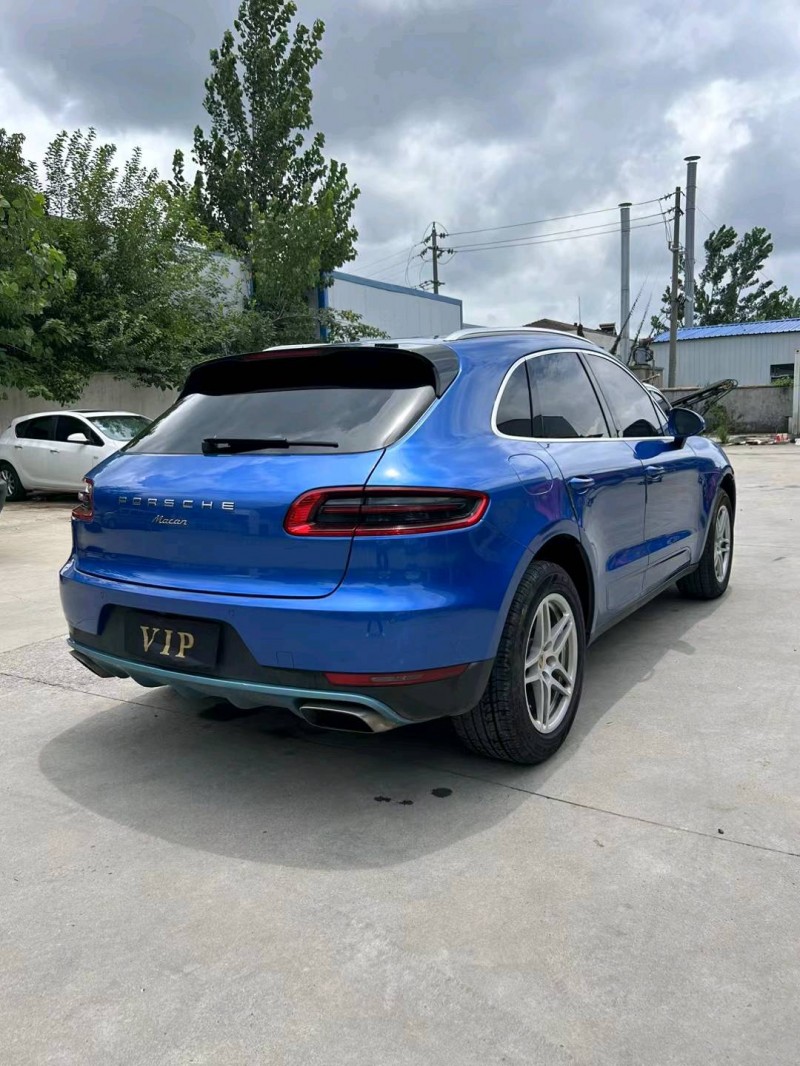 宿迁16年保时捷Macan8