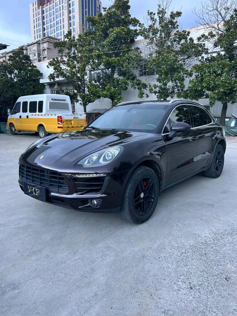 宿迁15年保时捷Macan2